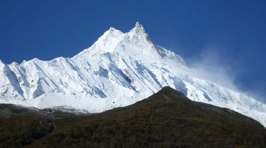 Mountain Manasalu and Gosaikund