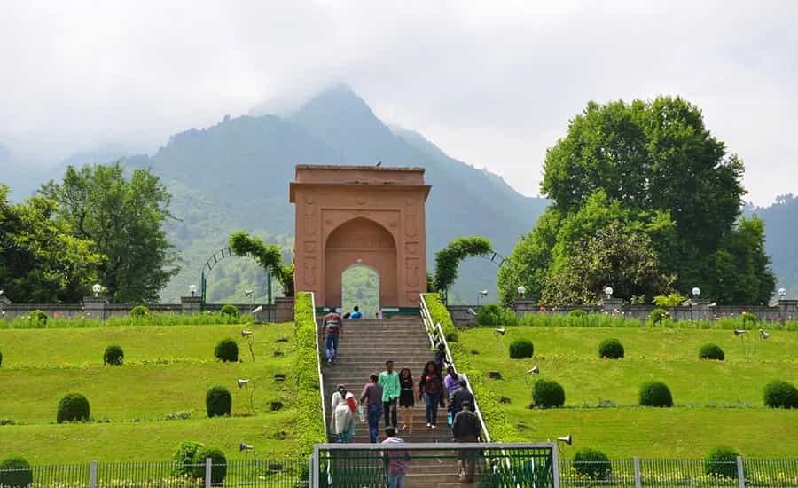 Chashme Shahi Garden in Srinagar, Kashmir