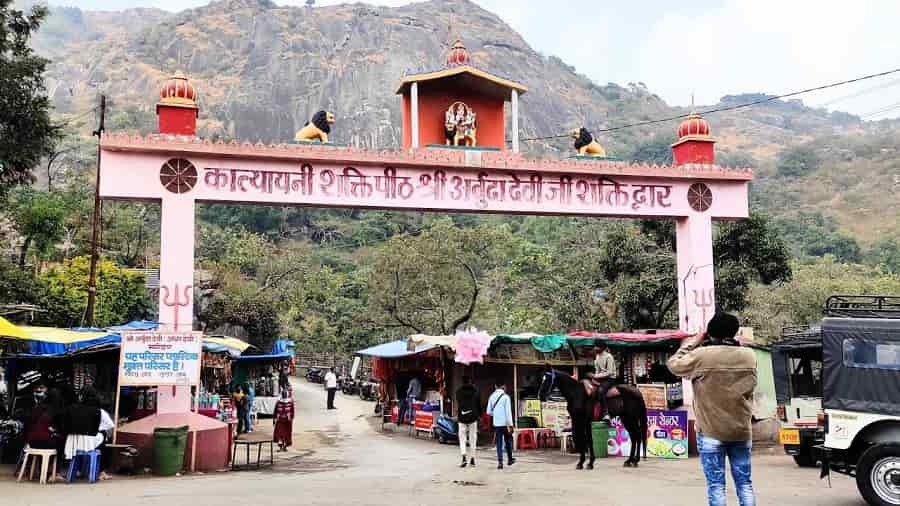 Adhar Devi Temple, Mount Abu