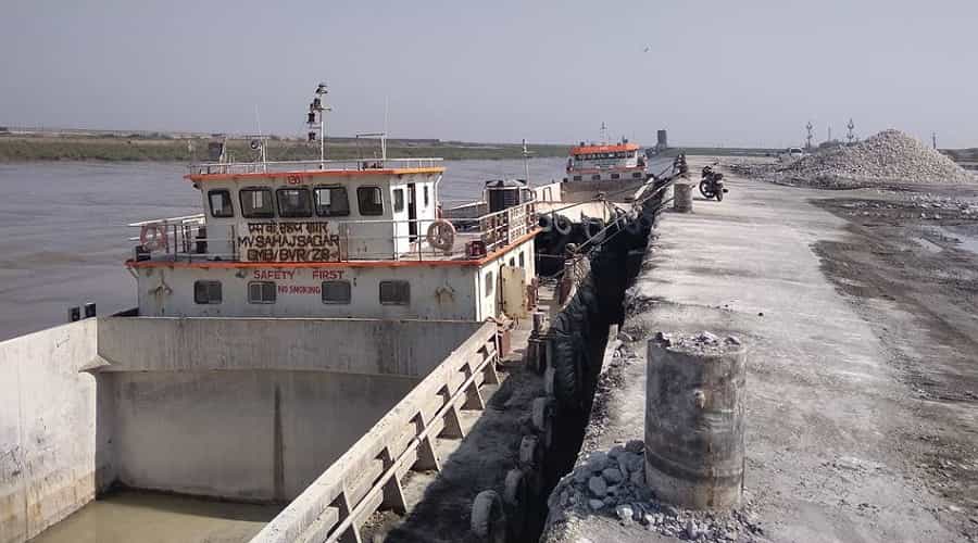 The Water Lock Gate At Bhavnagar