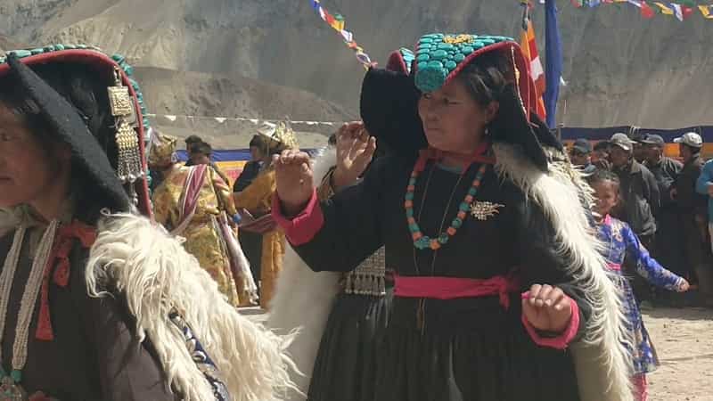 Tukhstanmo Dance