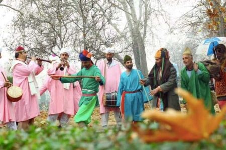 Bhand Pather Dance