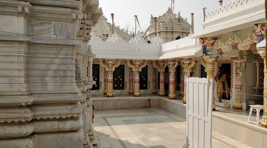 Mahudi Jain Temple
