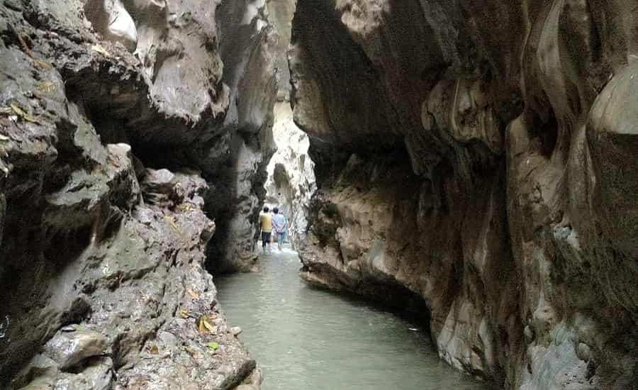 Robber's Cave, Dehradun