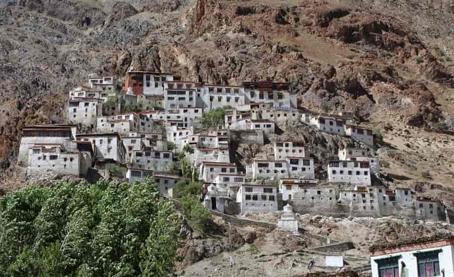 Kursha Monastery