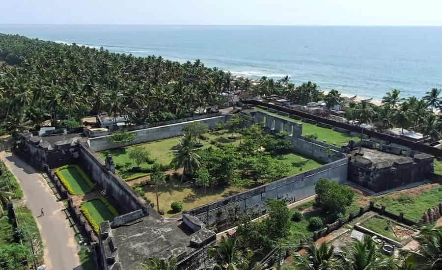 Anchuthengu Fort, Kerala