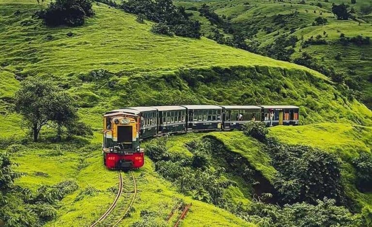 21 Most Popular Hill Station in Maharashtra