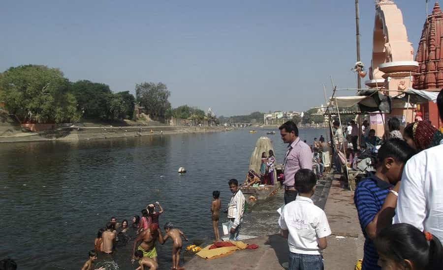 Pind Daan at Narmada River, Ujjain