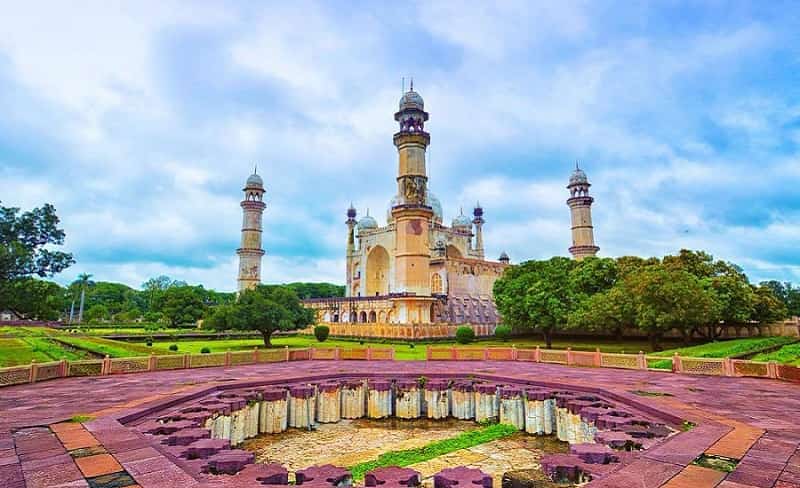 Bibi-Ka-Maqbara