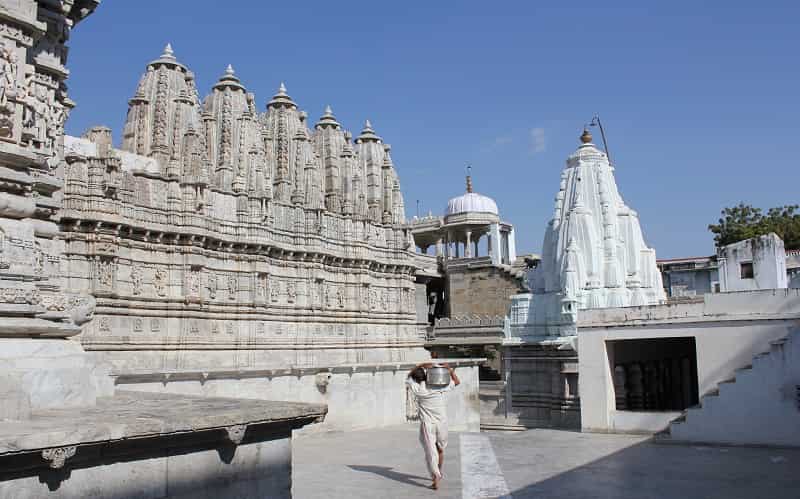 Rishabhdeo Jain Temple, Dhulev