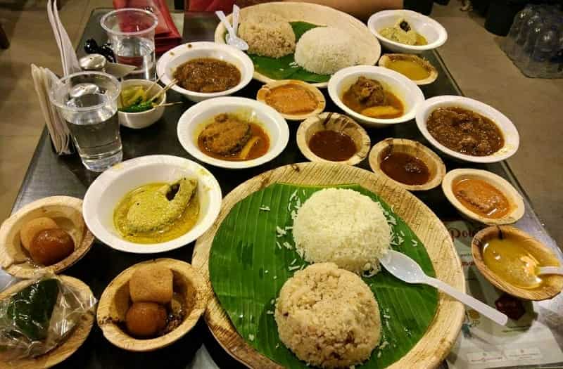 Bengali Cuisine at Bhojohori Manna