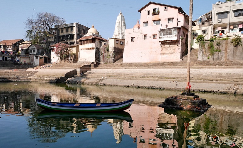 Walkeshwar Temple