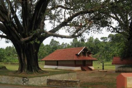 Valliyoorkavu Bhagavathy Temple, Wayanad