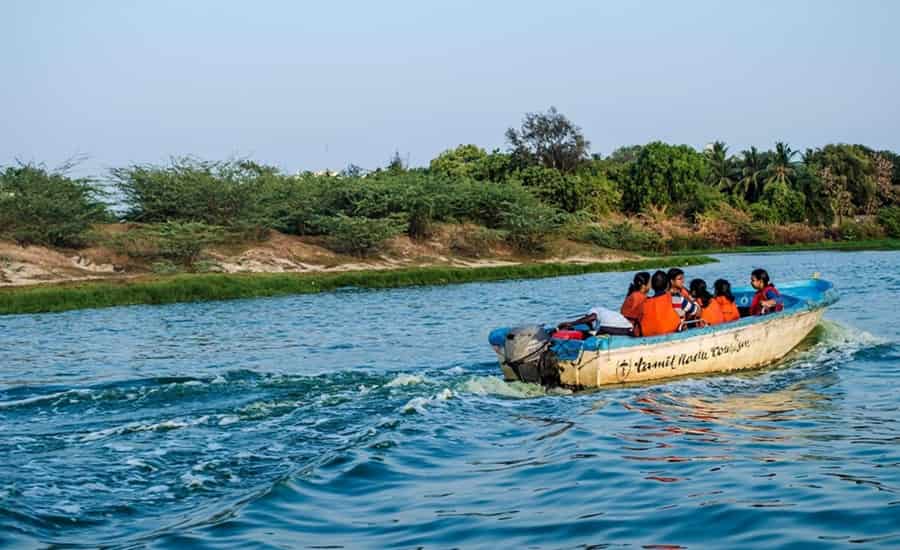 Water Sports at Muttukadu Tarsha
